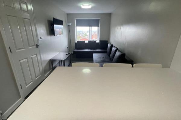 Ryan I Air I Bnb - 102 Mill Street - Free Parking Liverpool Habitación foto
