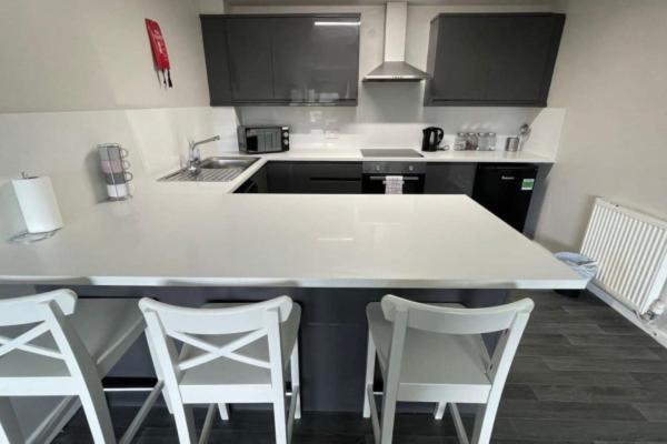 Ryan I Air I Bnb - 102 Mill Street - Free Parking Liverpool Habitación foto