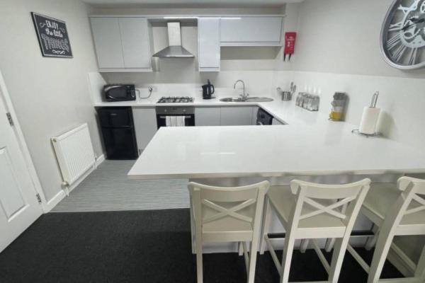 Ryan I Air I Bnb - 102 Mill Street - Free Parking Liverpool Habitación foto