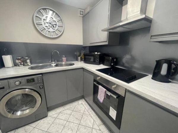 Ryan I Air I Bnb - 102 Mill Street - Free Parking Liverpool Habitación foto